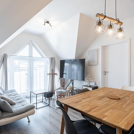 Mirabel Apartments Klinovec Loučná pod Klínovcem Exteriör bild