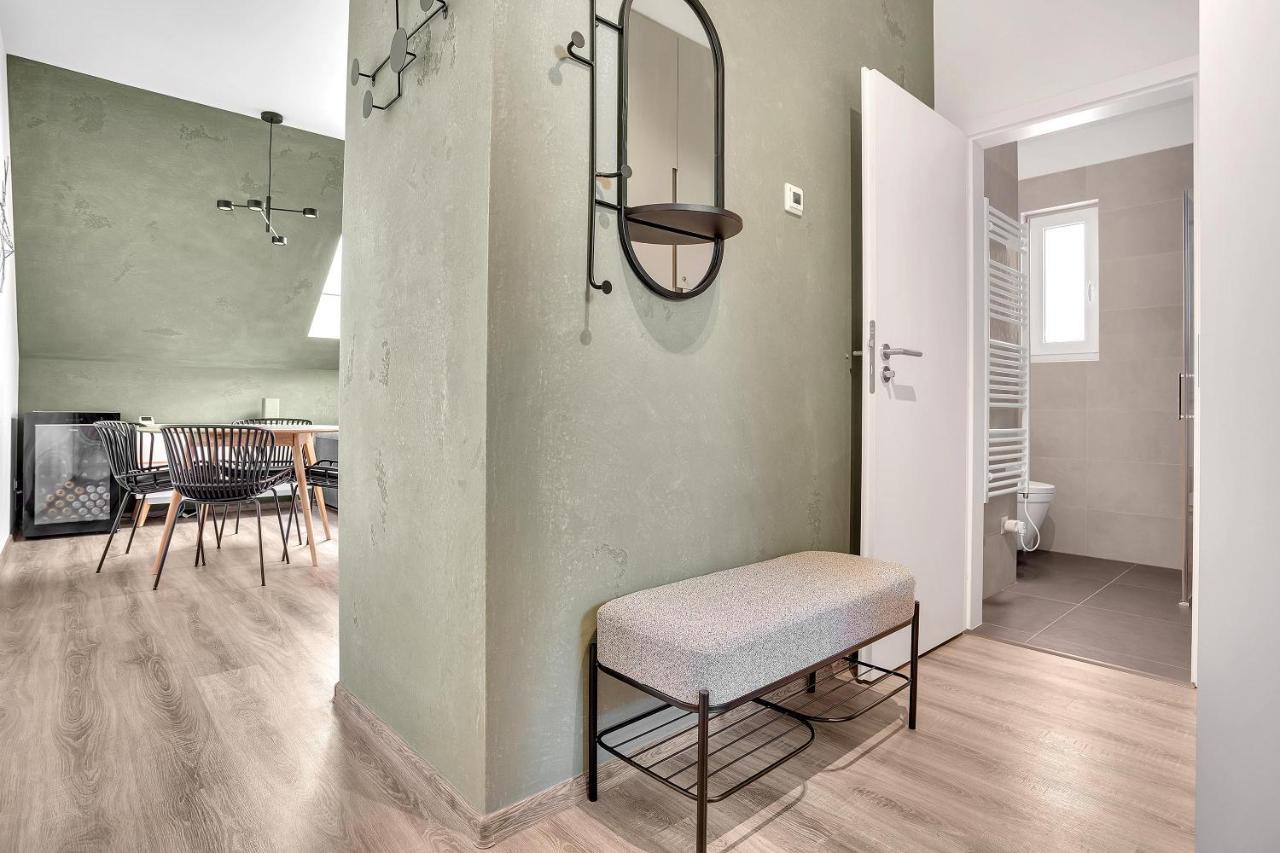 Mirabel Apartments Klinovec Loučná pod Klínovcem Exteriör bild